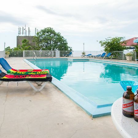 Montego Bay Club Apartments Eksteriør bilde