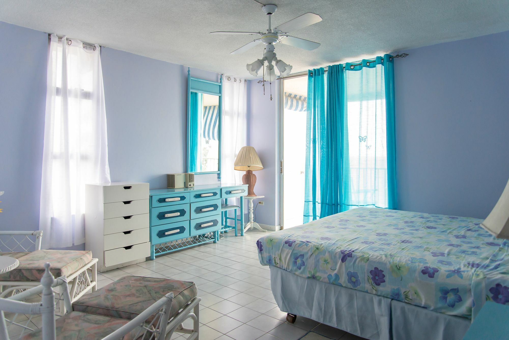 Montego Bay Club Apartments Eksteriør bilde